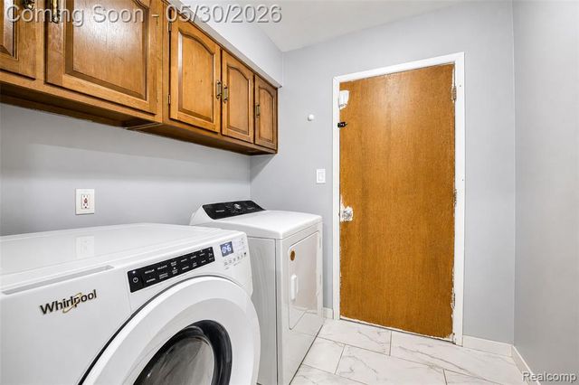 36900 Ferndale Street, Romulus, MI 48174
