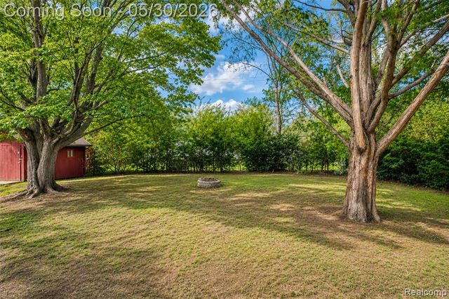 36900 Ferndale Street, Romulus, MI 48174