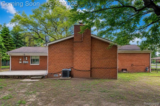 36900 Ferndale Street, Romulus, MI 48174