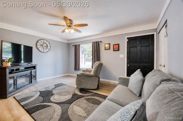 36900 Ferndale Street, Romulus, MI 48174