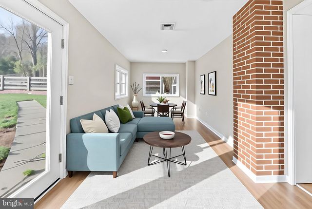 616 BONDSVILLE RD, Downingtown, PA 19335