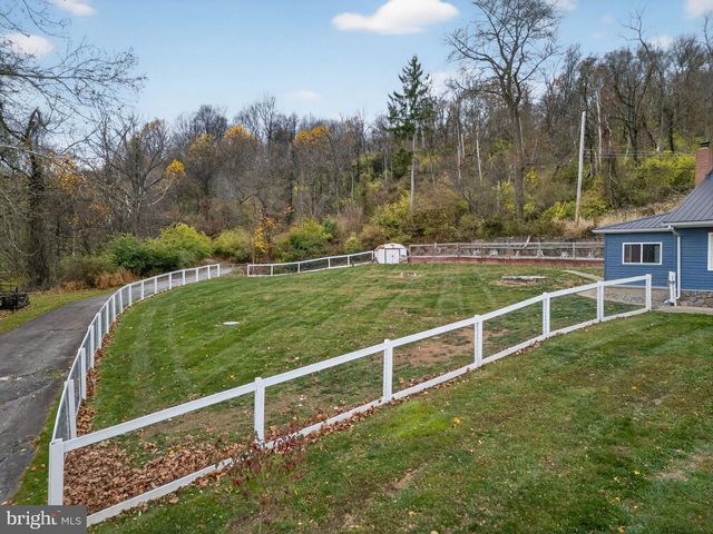 616 BONDSVILLE RD, Downingtown, PA 19335