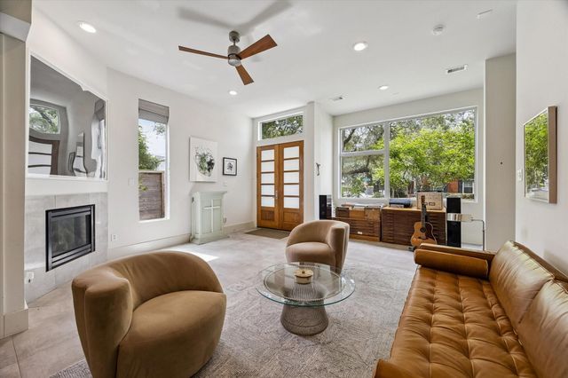 1659 Colquitt Street, Houston, TX 77006