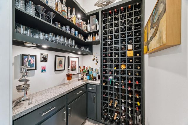 1659 Colquitt Street, Houston, TX 77006