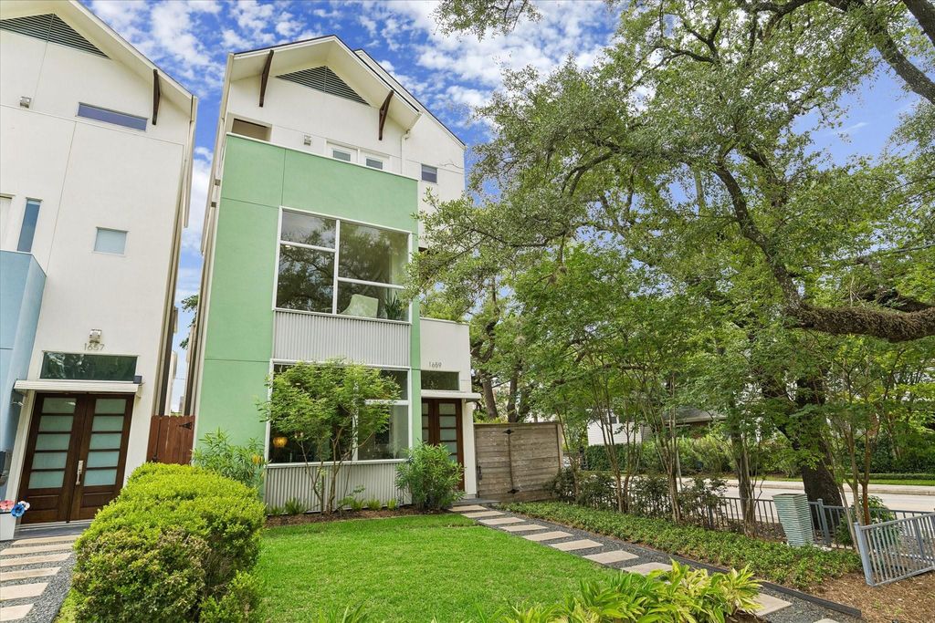 1659 Colquitt Street, Houston, TX 77006