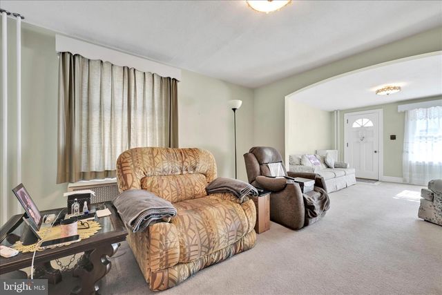 208-210 NORTH ST, Minersville, PA 17954