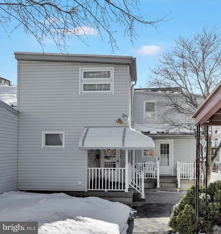 208-210 NORTH ST, Minersville, PA 17954