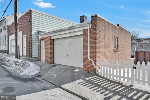 208-210 NORTH ST, Minersville, PA 17954