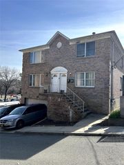 20 Courtney Place Unit #1, Yonkers, NY 10704