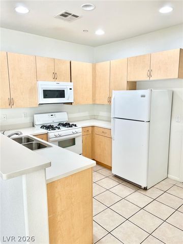 7958 Garden Stone Court, Las Vegas, NV 89149