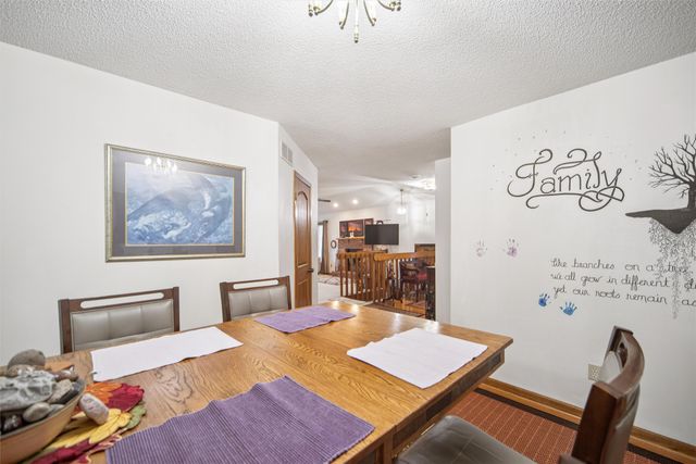 6809 Sharon Drive, Urbandale, IA 50322