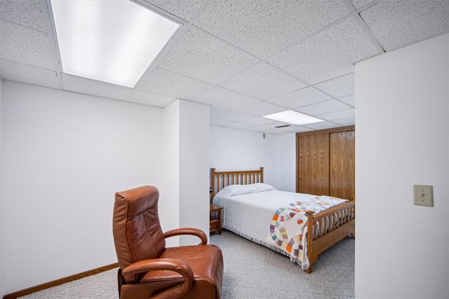 6809 Sharon Drive, Urbandale, IA 50322