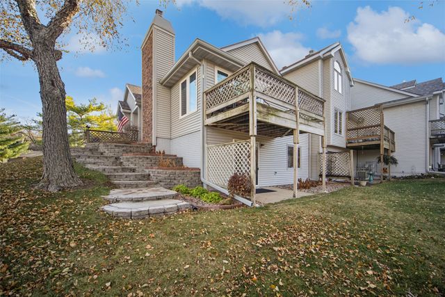 6809 Sharon Drive, Urbandale, IA 50322