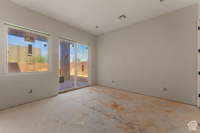 5496 SAND RIDGE DR., Hurricane, UT 84737