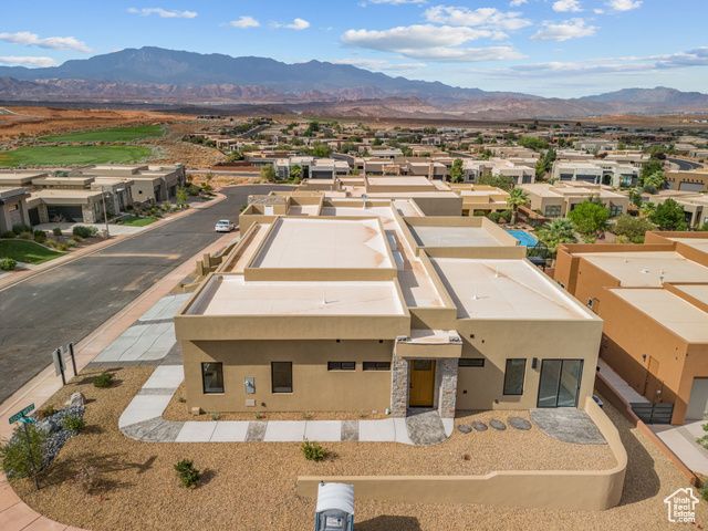 5496 SAND RIDGE DR., Hurricane, UT 84737