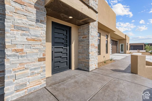 5496 SAND RIDGE DR., Hurricane, UT 84737