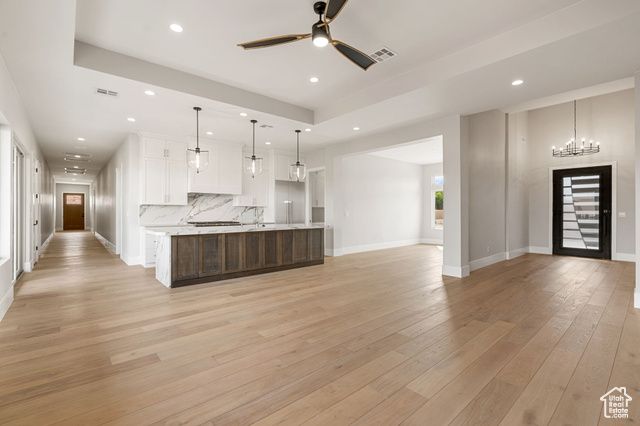 5496 SAND RIDGE DR., Hurricane, UT 84737