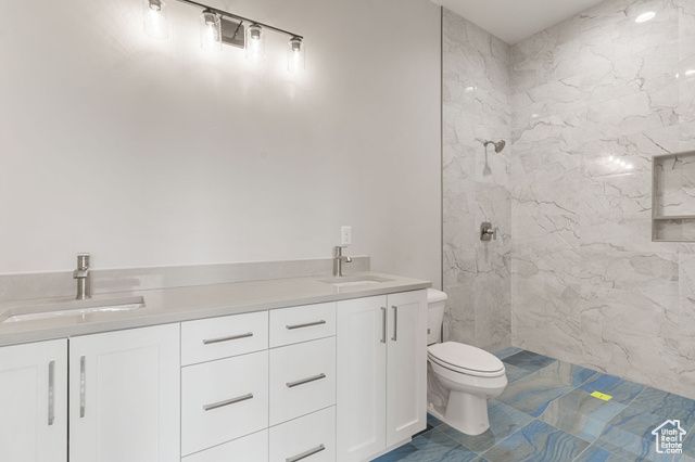 5496 SAND RIDGE DR., Hurricane, UT 84737