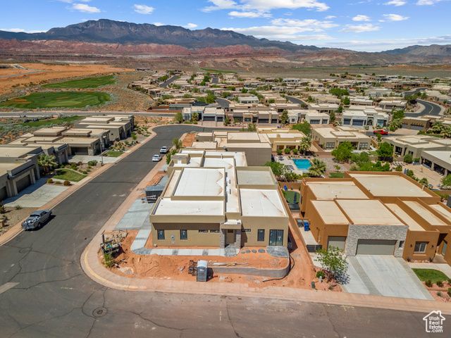 5496 SAND RIDGE DR., Hurricane, UT 84737