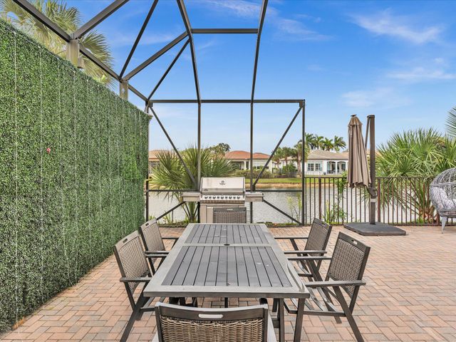 10982 NW 81st Manor, Parkland, FL 33076