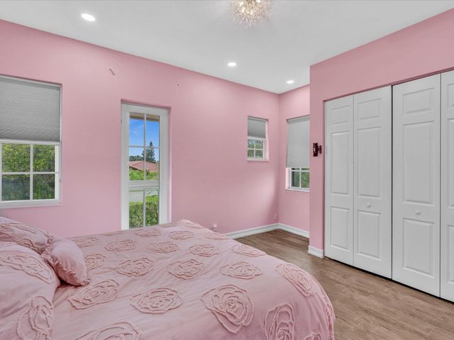 10982 NW 81st Manor, Parkland, FL 33076