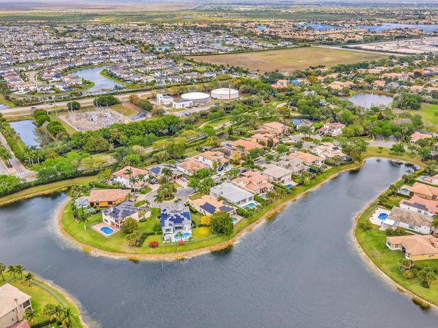 10982 NW 81st Manor, Parkland, FL 33076