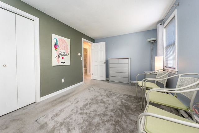 522 Lincoln Rd Extension, Hyannis, MA 02601