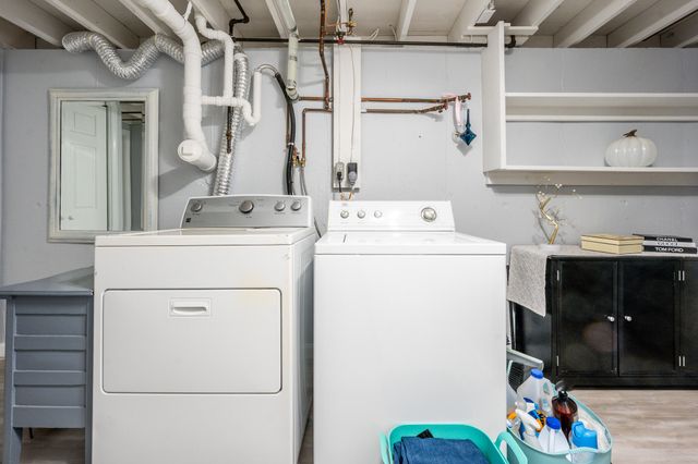 522 Lincoln Rd Extension, Hyannis, MA 02601