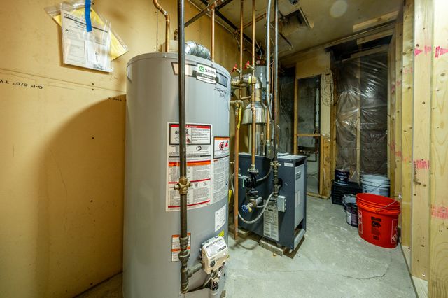 522 Lincoln Rd Extension, Hyannis, MA 02601