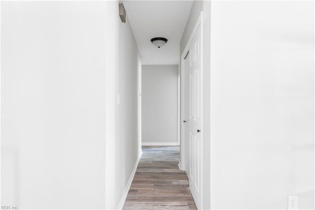 503 Thornloe LN, Chesapeake, VA 23320