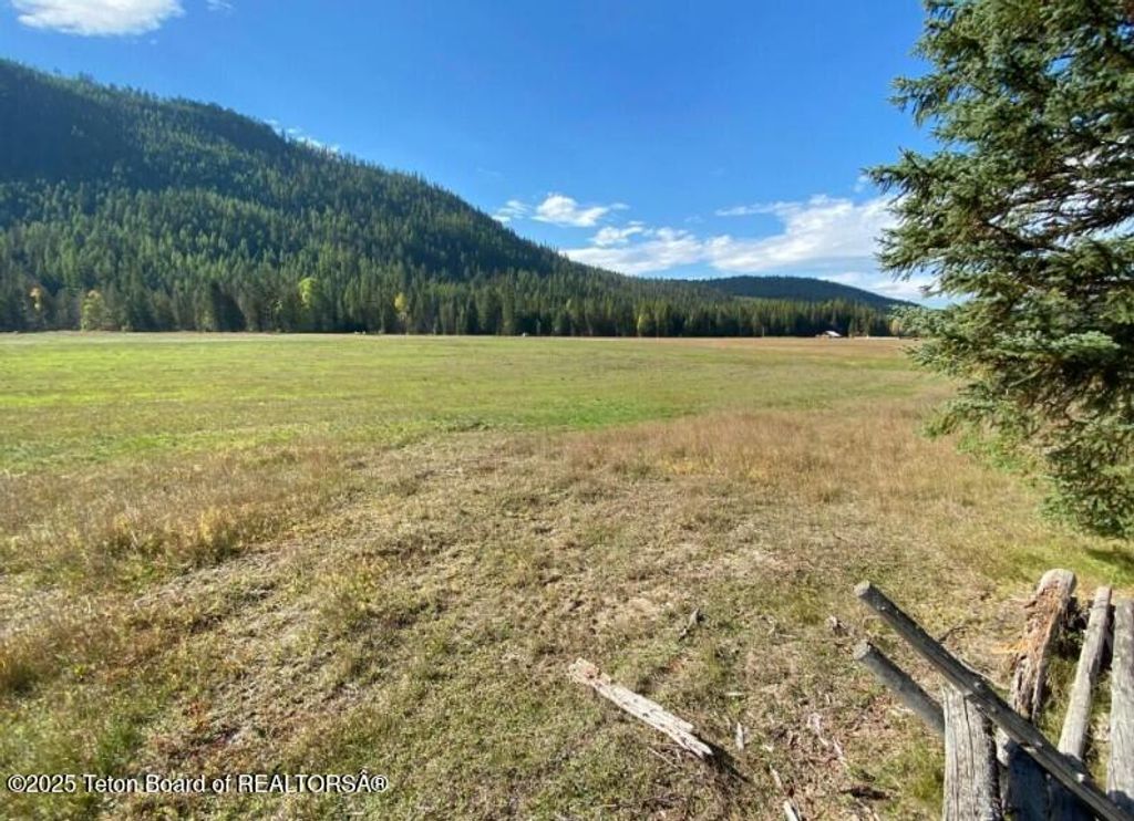 2398 PINE CREEK ROAD, Yaak, MT 59935 photo 10