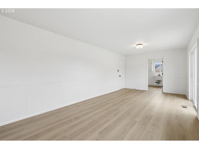 1495 S FIR St, Canby, OR 97013