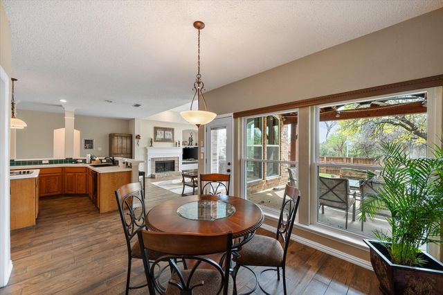 2800 Springbranch Court, Grapevine, TX 76051