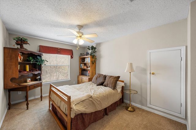 2800 Springbranch Court, Grapevine, TX 76051