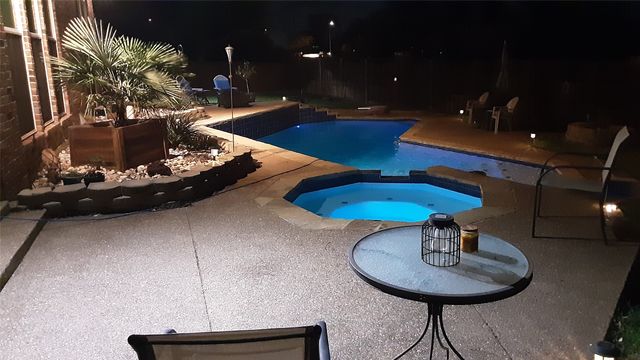 2800 Springbranch Court, Grapevine, TX 76051