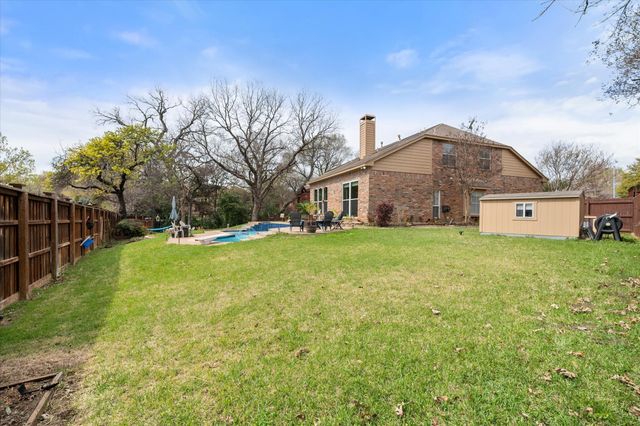 2800 Springbranch Court, Grapevine, TX 76051