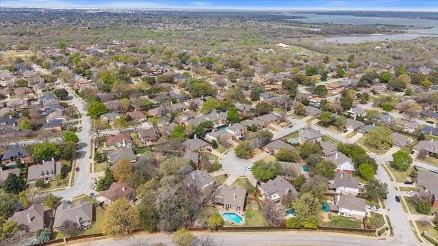2800 Springbranch Court, Grapevine, TX 76051