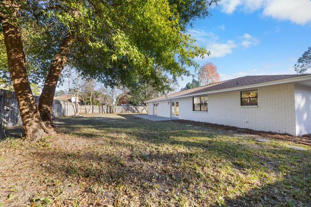 415 Olde Post Road, Niceville, FL 32578