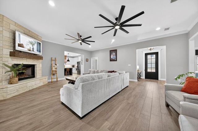 4511 San Diego Ct, Midland, TX 79707
