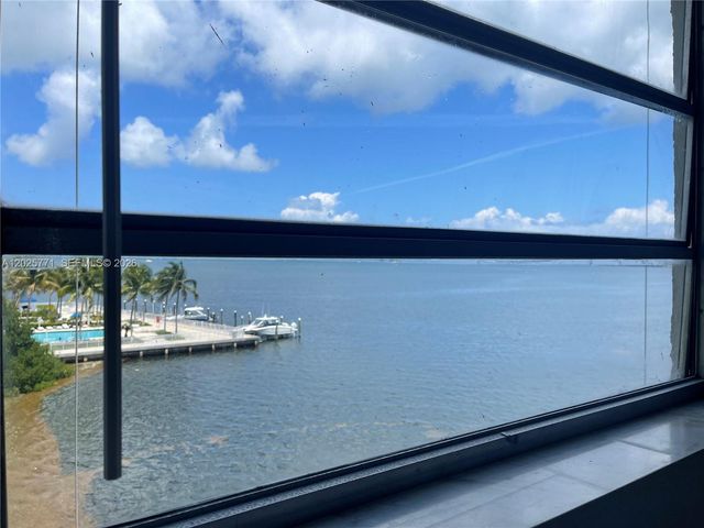 2201 Brickell Ave 73, Miami, FL 33129