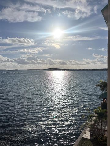 2201 Brickell Ave 73, Miami, FL 33129