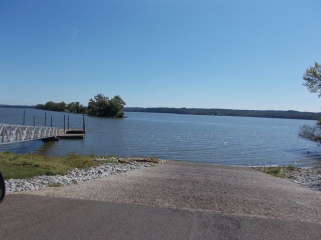 332 Mockingbird Hill Rd, Eva, TN 38333