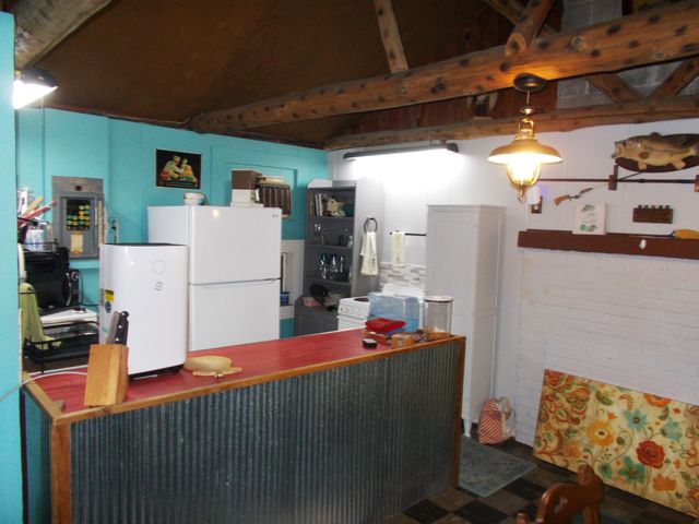 332 Mockingbird Hill Rd, Eva, TN 38333