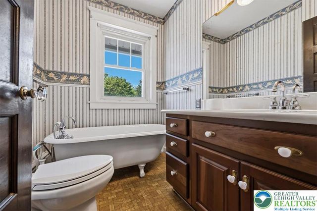 2030 Lawfer Avenue, South Whitehall Twp, PA 18104