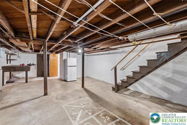 2030 Lawfer Avenue, South Whitehall Twp, PA 18104