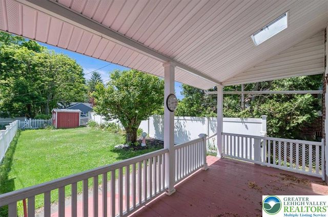 2030 Lawfer Avenue, South Whitehall Twp, PA 18104