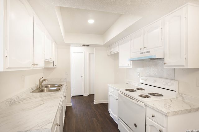 7506 Lincoln Village, San Antonio, TX 78244