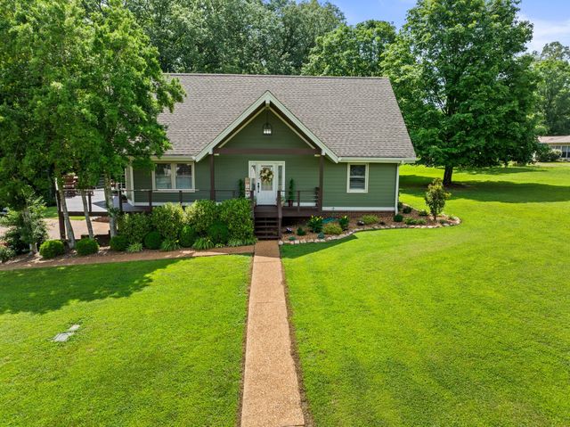 46 Willow Dr, Winchester, TN 37398