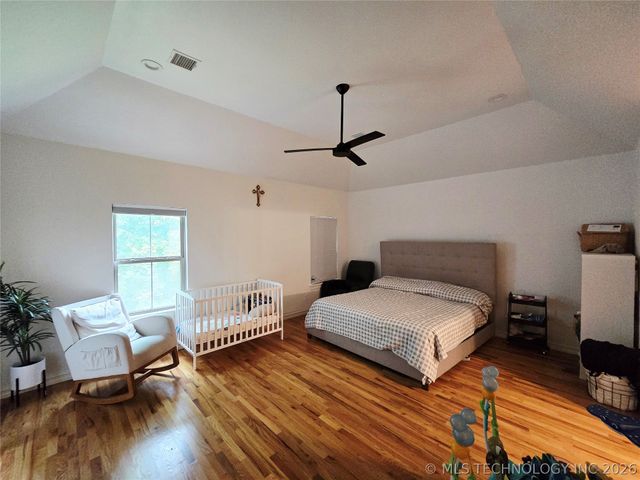 1715 W Blue Starr Drive, Claremore, OK 74017