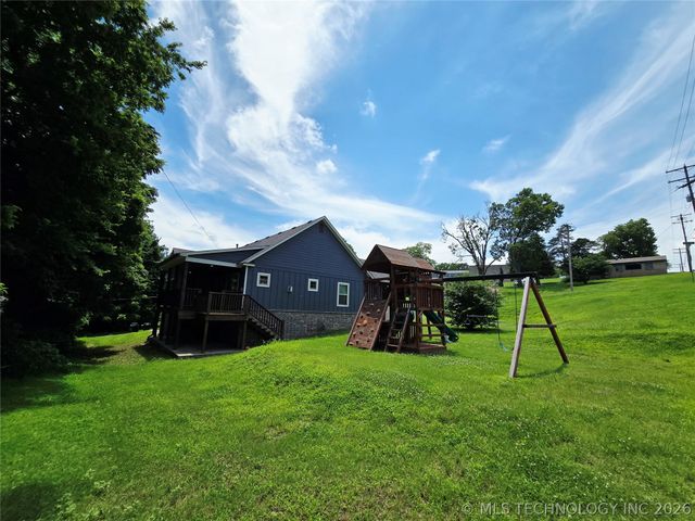 1715 W Blue Starr Drive, Claremore, OK 74017
